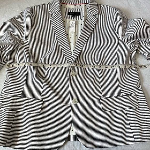 Talbots Blue White Pinstriped Blazer NWT - Picture 10 of 11